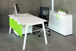 Octopus FortyA single desk with lime green plexiglass modesty panel 